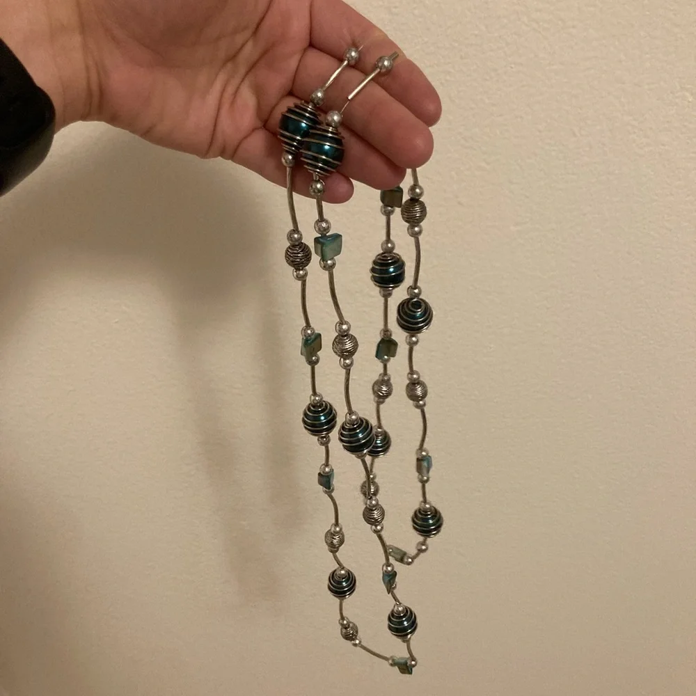 Gorgeous Necklace from Prague - Picture 2 of 3